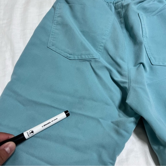 Figs Womens Scrub Set - XXS - Picture 7 of 8